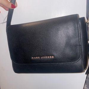 Marc Jacobs cross body purse